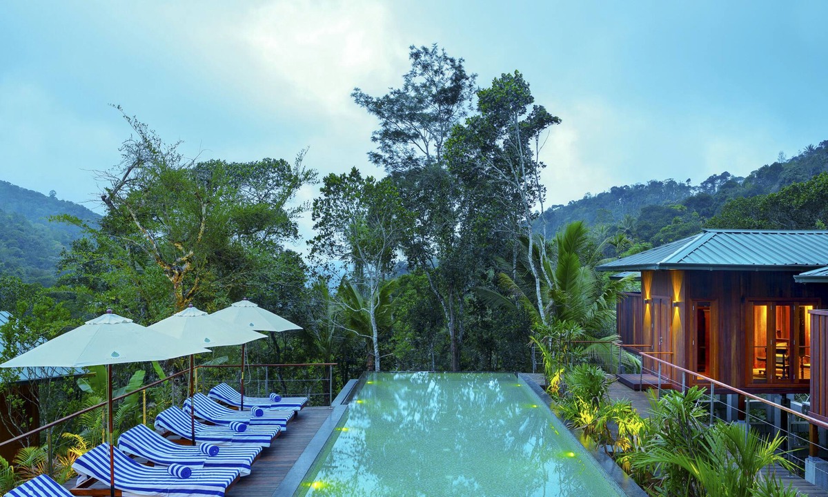 Pirmed Hotel | Niraamaya Cardamom Club