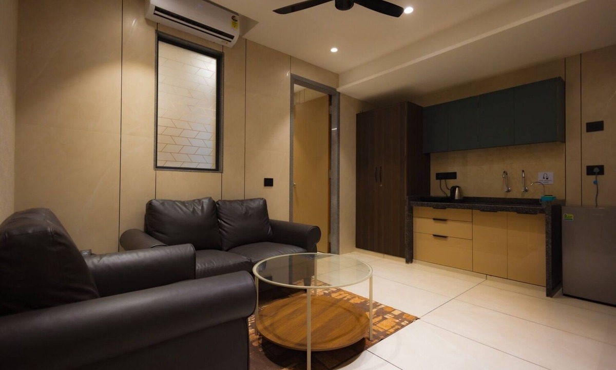 Surat Apartment | Nirrtul Emerald 1BHK Apartment Cozy & Quite