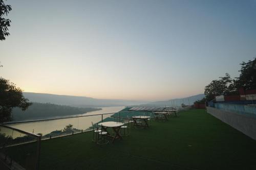 Medha Resort | Nisarga Lake Resort Tapola