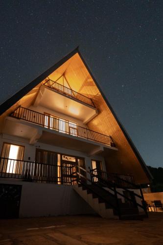 Manali Hotel | Noni's Dream Villa