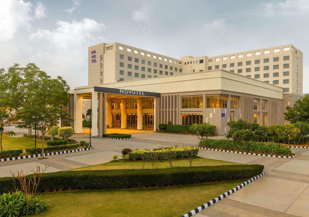 Tonk Road Hotel | Novotel Jaipur Convention Centre