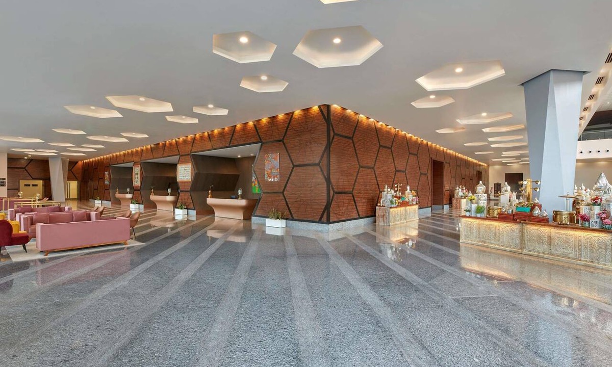 Tonk Road Hotel | Novotel Jaipur Convention Centre
