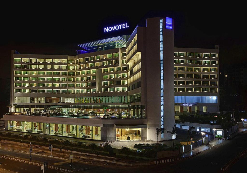 Visakhapatnam Hotel | Novotel Visakhapatnam Varun Beach