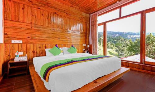 Mukteshwar Hotel | Omvilla with Mountain View