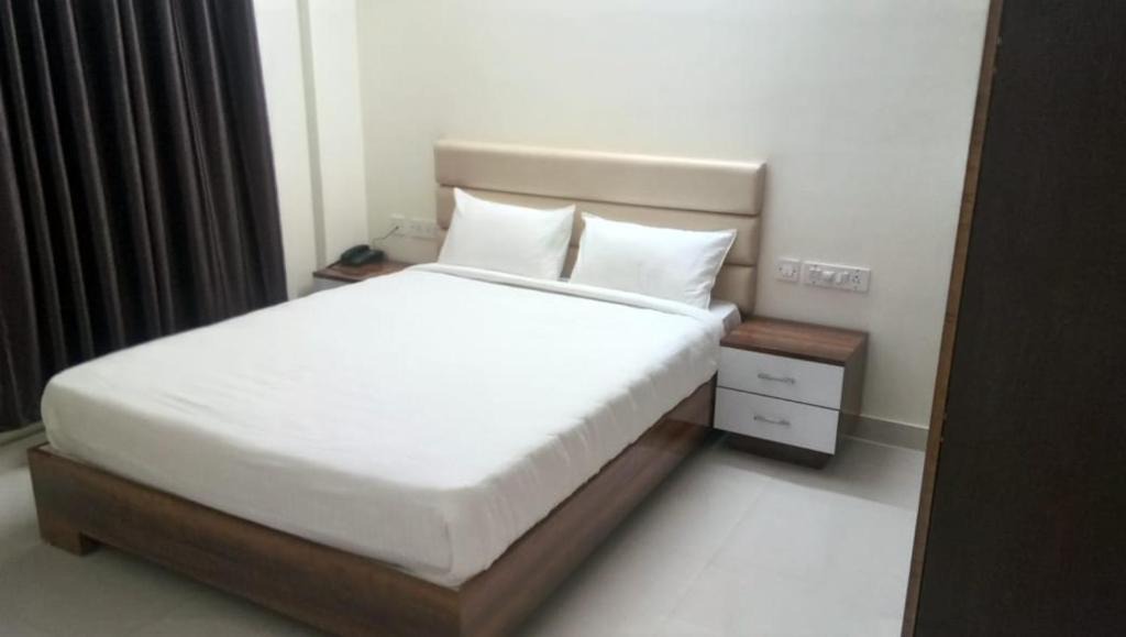 Yelahanka Apartment | Orchid Suites