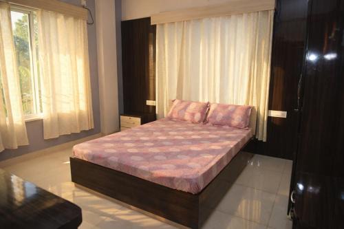 Siliguri Apartment | Osho Sumeru K Homestay-Kitchen-Free Parking-Fast Wifi-AC