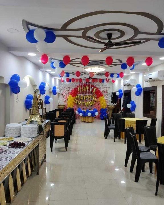 Narsimhapur Hotel | OYO 92654 Hotel Om Palace