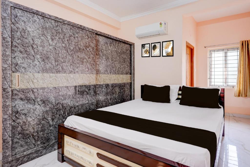 Tirupati Apartment | OYO Hotel O Hbs Homestay