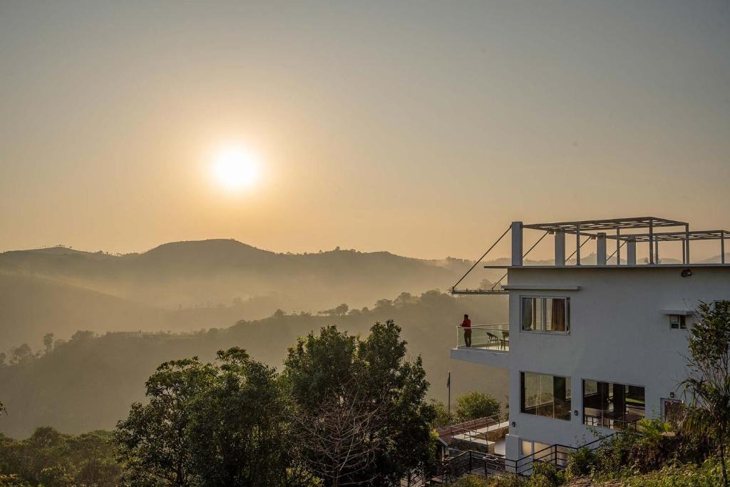 Elappara Villa | Ozone Greens by VEO - Part of StayVista