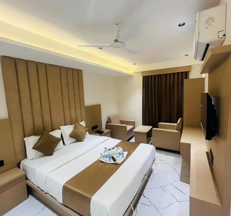 Chandlodiya Hotel | Pacific Villa