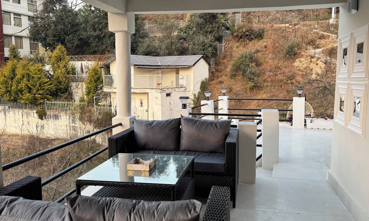 Mukteshwar House | Pahadi Pind Homestay 2BR Mukteshwar - Mountain View