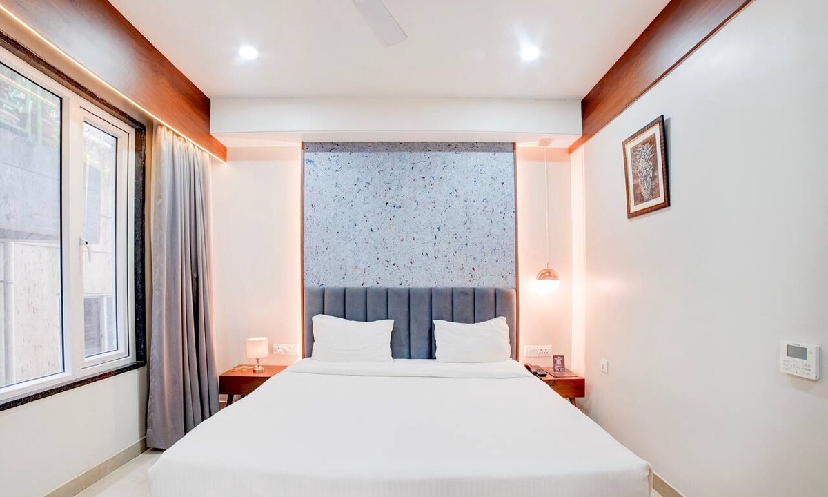 Bhopal Hotel | Palette Patel Nagar