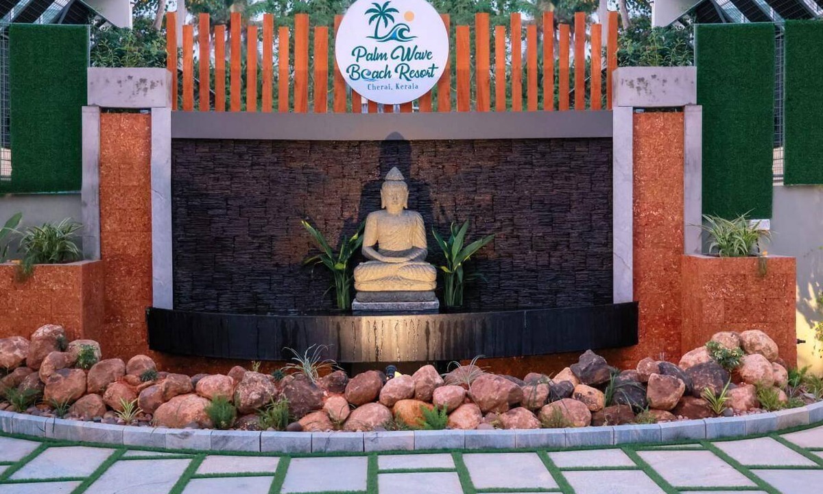 Kuzhuppilly Resort | Palm Wave Beach Resort