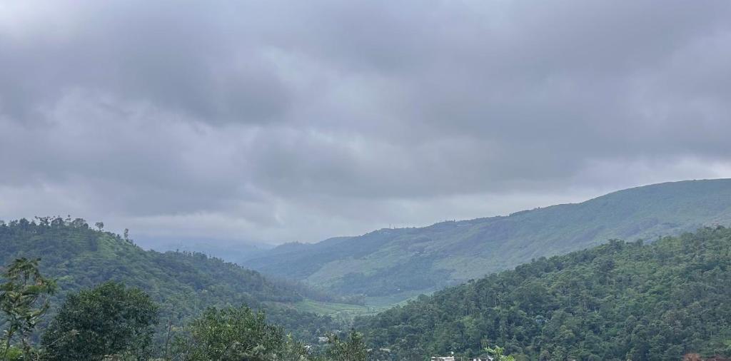 Elappara Villa | Pamas Heaven
