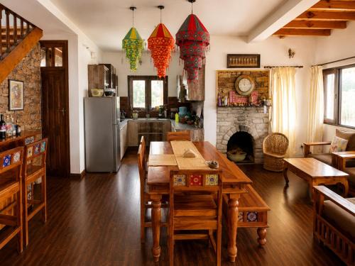 Majkhali Apartment | Panorama by Meraki - Entire villa with Himalayan View