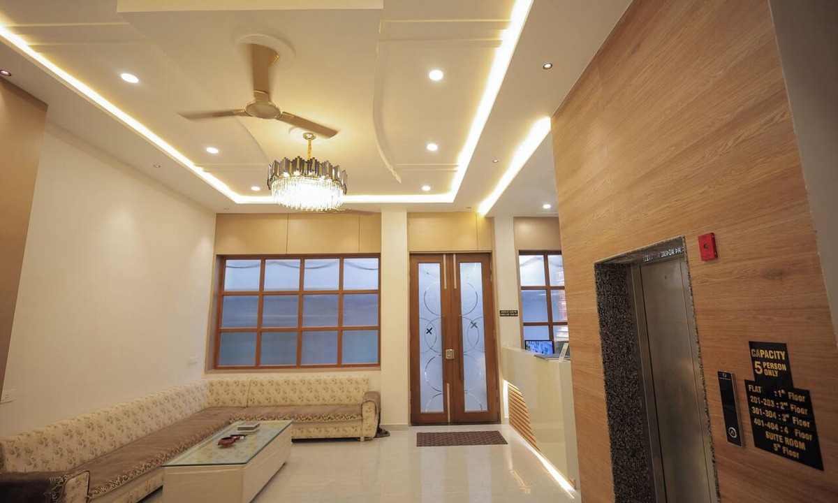 Nathdwara Hotel | Papaya Leaf Comfort Nathdwara
