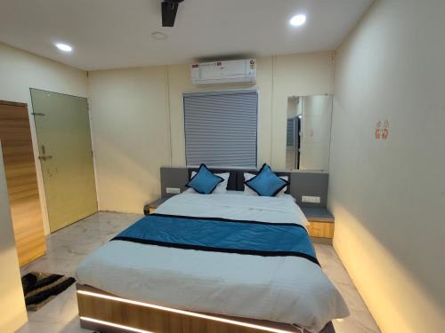 Fardapur House | Paradise Carnival Agro Tourism Centre