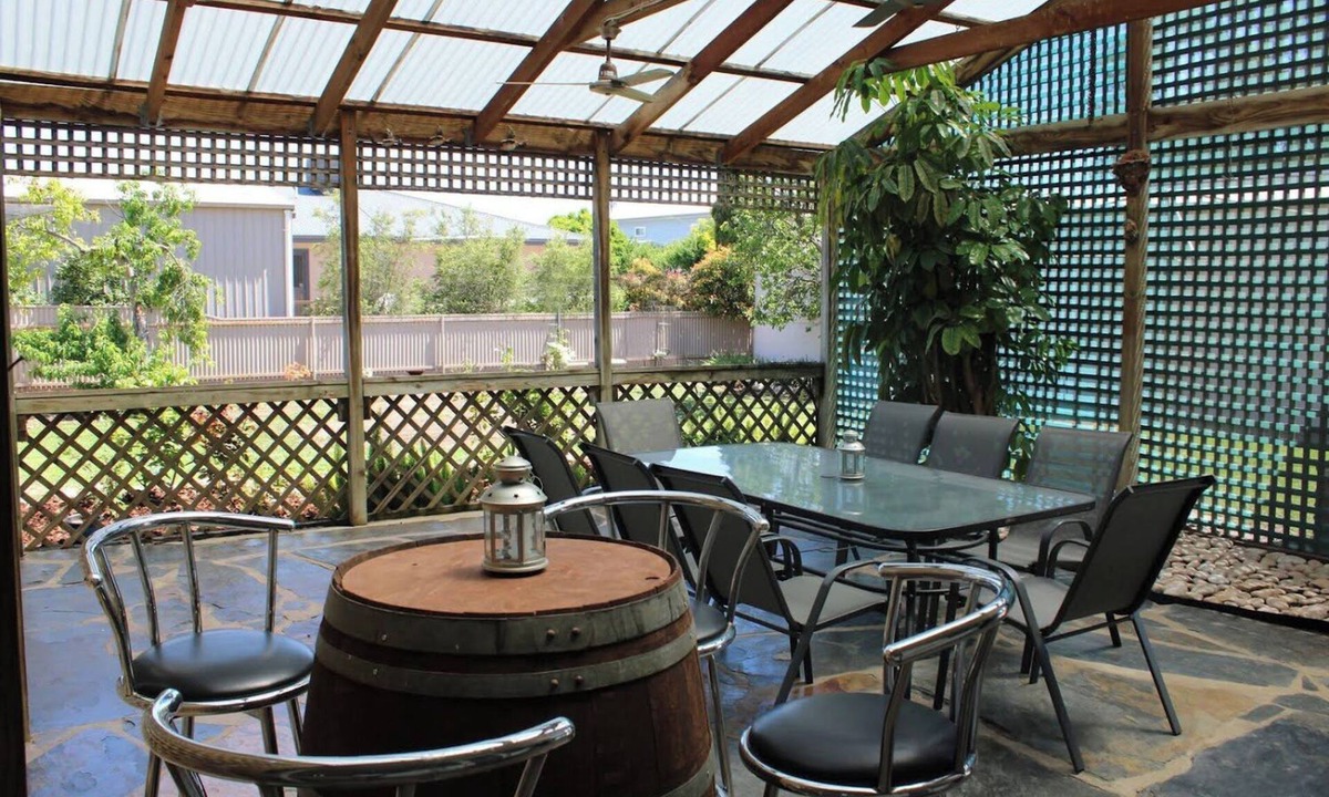 Port Hughes House | Paradise @ Port Hughes, 500M walk to beach, ALL LINEN & TOWELS PROVIDED