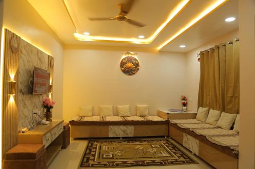 Ujjain Villa | Param ShivAOM Family Homestay
