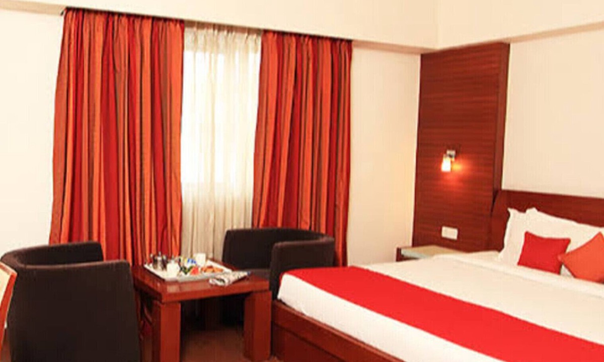 Rajajinagar Hotel | Parijatha Gateway