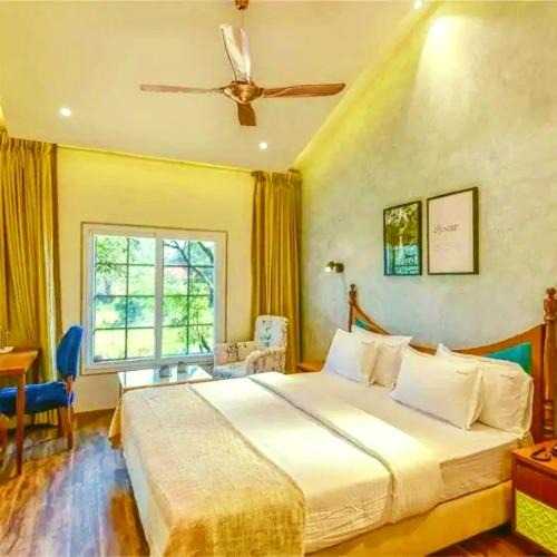 Pachmarhi Hotel | Park inn
