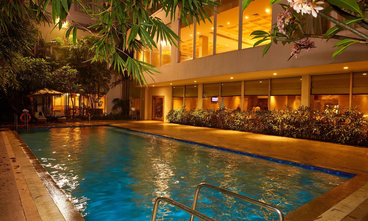 Thoraipakkam Hotel | Park Plaza Chennai OMR