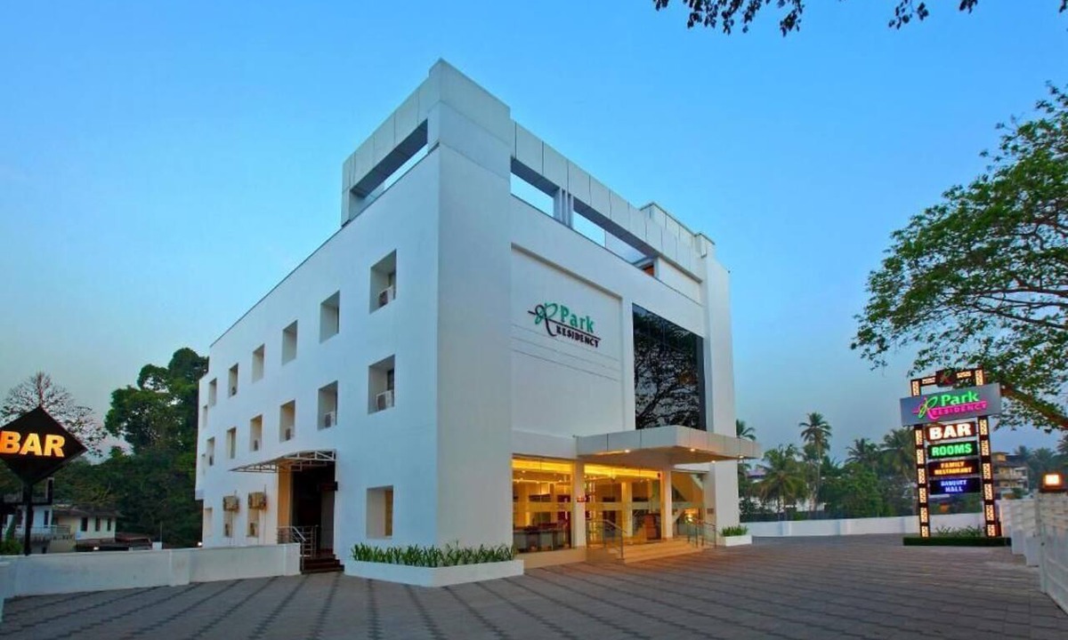 Mahe Hotel | Park Residency Kuttiyadi