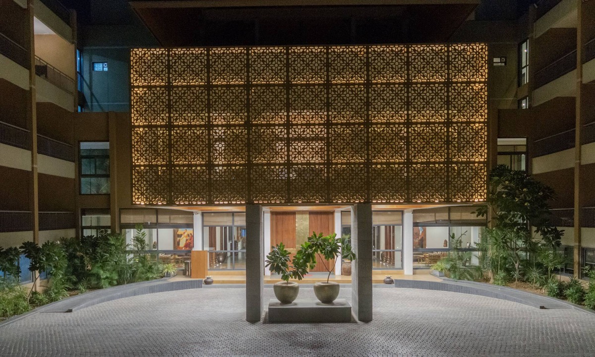 Gandhinagar Hotel | Pathikashram Nilaya