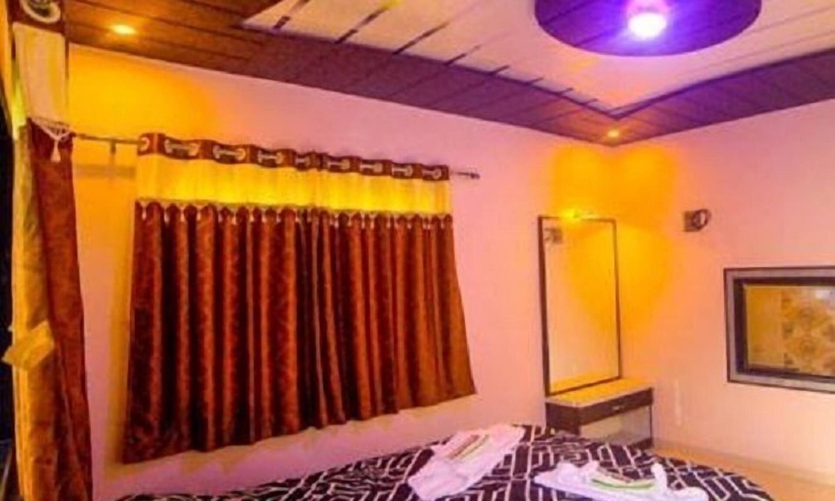Satara Hotel | Peacock's Crest Resort