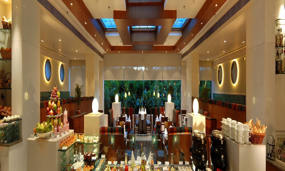Dharmatala Hotel | Peerless Hotel Kolkata