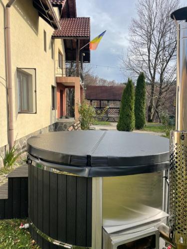 Poiana Marului House | Pensiunea 7 Brazi