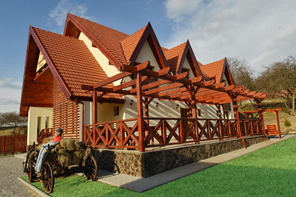 Deda House | Pensiunea Agroturistica Sophia