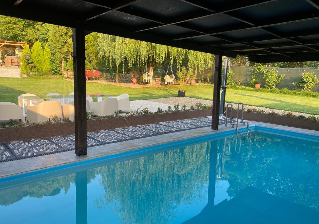 Eftimie Murgu House | Pensiunea Danieli