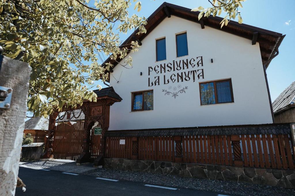 Oncesti House | Pensiunea La Lenuta