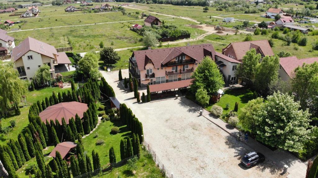 Simbata de Sus House | Pensiunea Mountain King