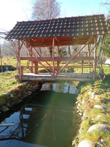 Malaiesti House | Pensiunea Pescărie La Nelu