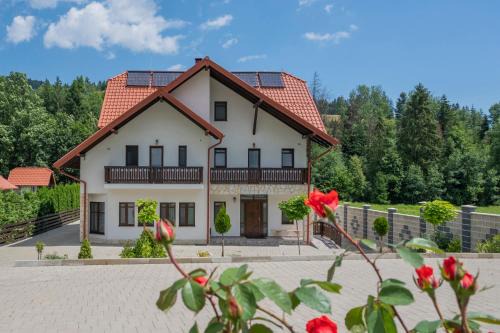 Poiana Micului House | Pensiunea Sofy Mar