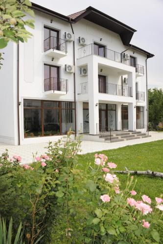 Iasi House | Pensiunea Velvet