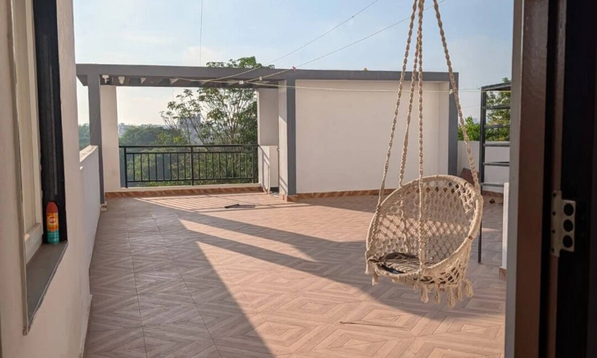 Bengaluru Apartment | Penthouse, Lakeview, AirportRoad