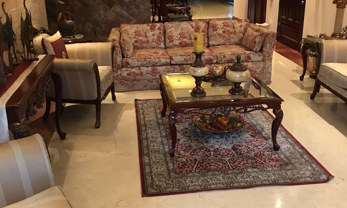 Gulshan House | per night/monthly 3200sqft full furnished apartment antique furniture gulshan