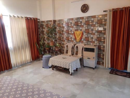 Kolkata Apartment | Perfect for Homely Atmosphere