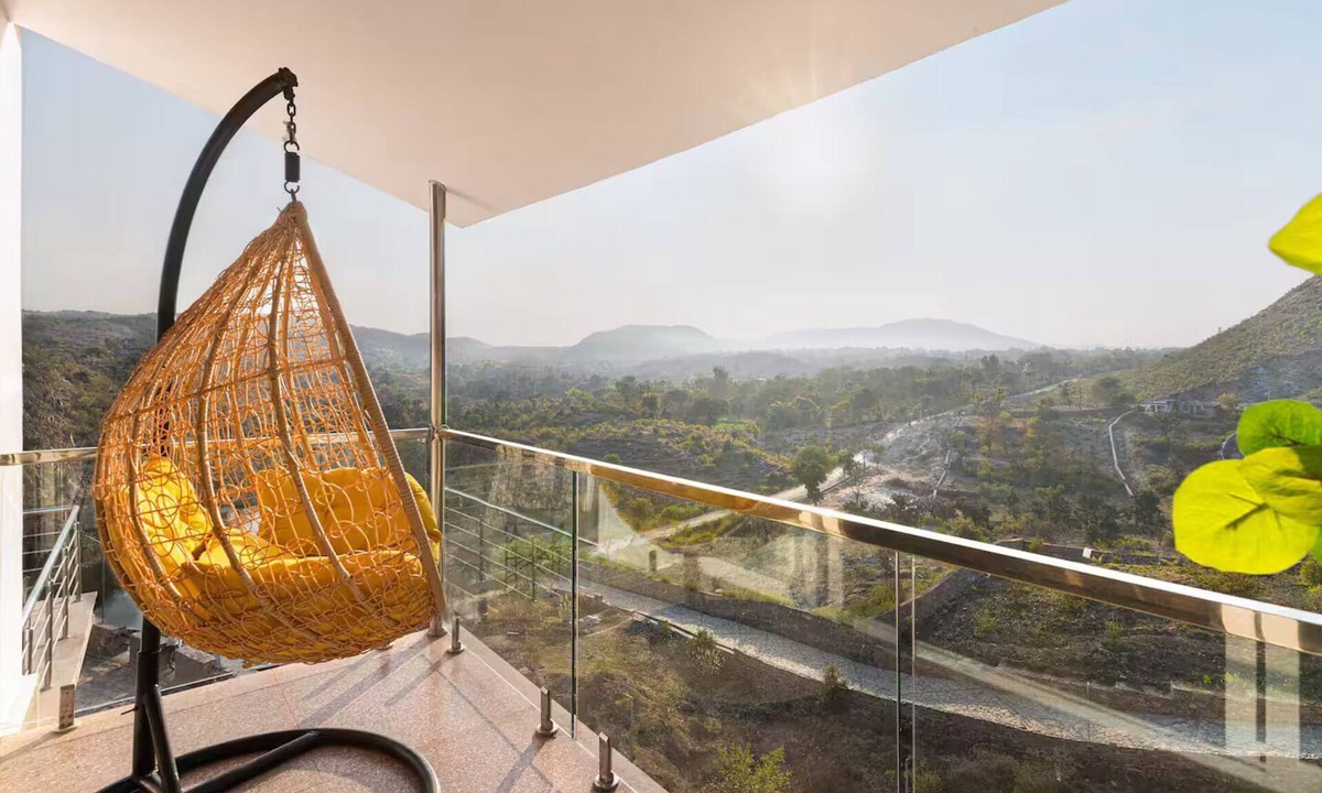 Eklingji Villa | PH villa by Oruvillas