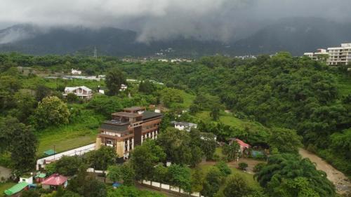 Bigha Resort | Pleasant Tree Hotels - Luxury Stay Amidst Nature