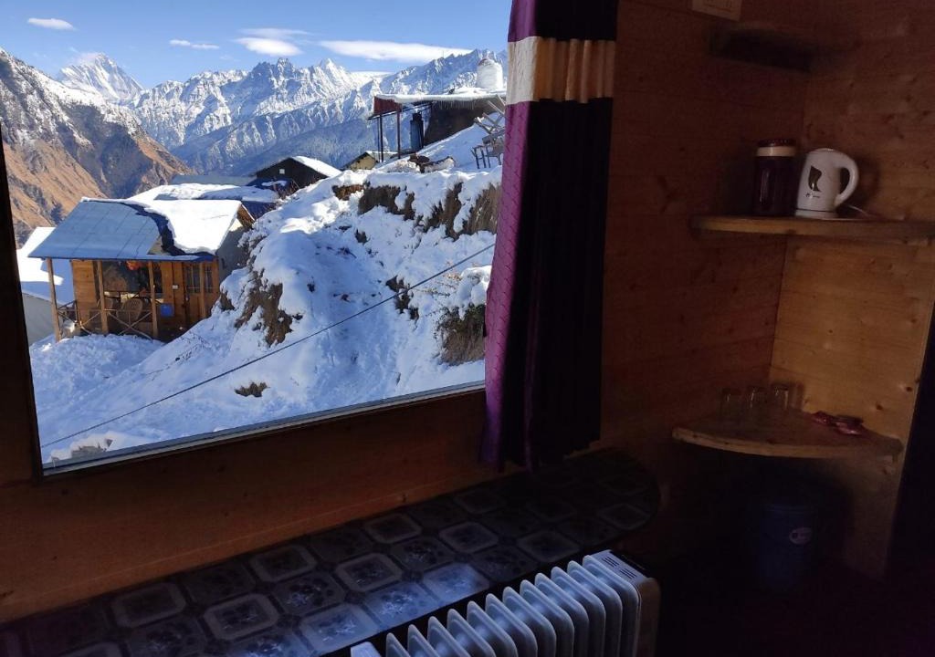 Auli Hotel | Poppy Resorts Auli