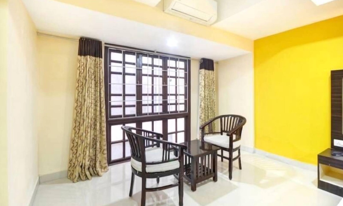 Ram Nagar Hotel | PPH Living Tricolours