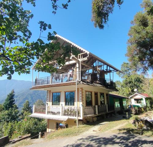 Kurseong House | Prakriti Homestay