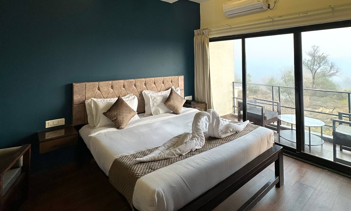Belagavi Hotel | Prakruthi Retreat