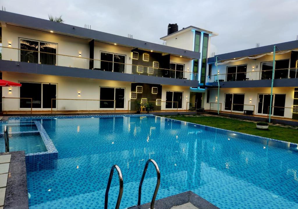 Kihim Hotel | Prasanna Beach Resort