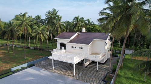 Mandarthi Villa | Prashanthi Nature View - Luxury 2Bhk Pool Villa