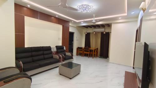 Valasaravakkam Apartment | Premium 2BHK Comfort for All